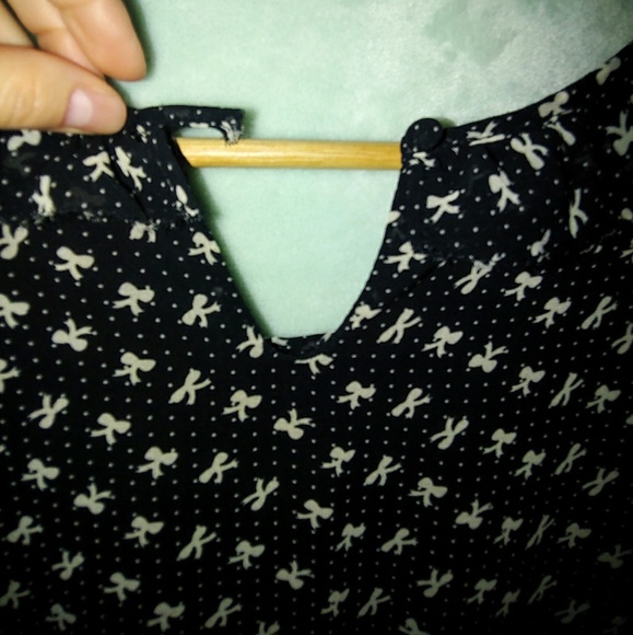 NWOT Willow & Clay Bow Patterned Dress - Picture 5 of 5